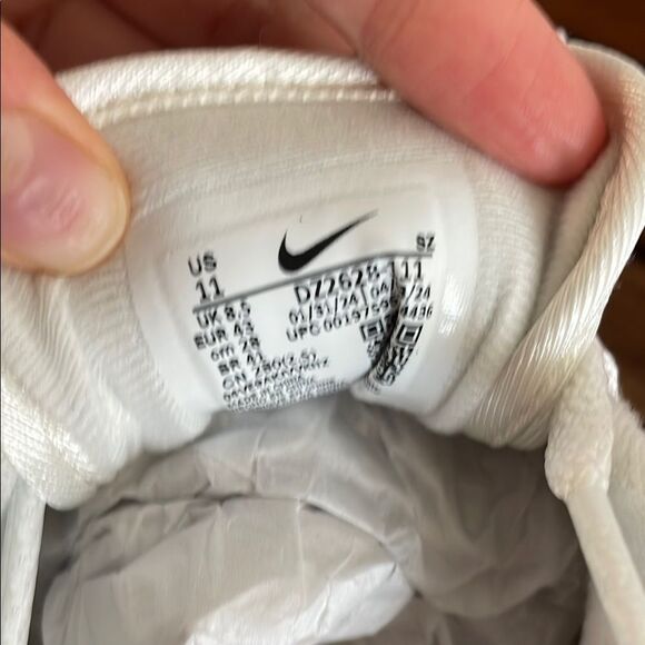 Nike Air Max 1 Sail/Guava Ice USA Women Size 11/UK 8.5/EU 43(DZ2628-111) - Picture 9 of 11